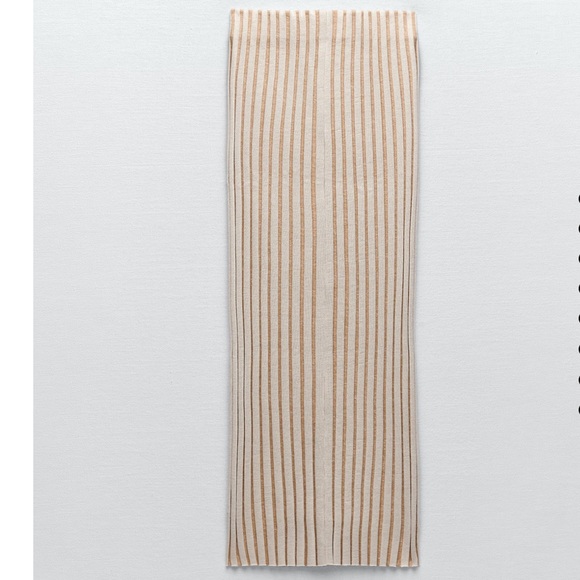 Sold/  Zara Ribbed Midi Skirt - Picture 7 of 9
